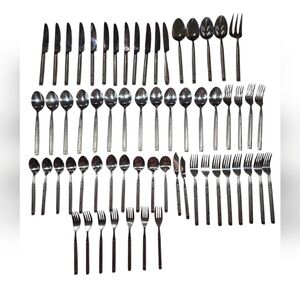 Cambridge Tripoli II - Sand Stainless 62 Piece Flatware Set